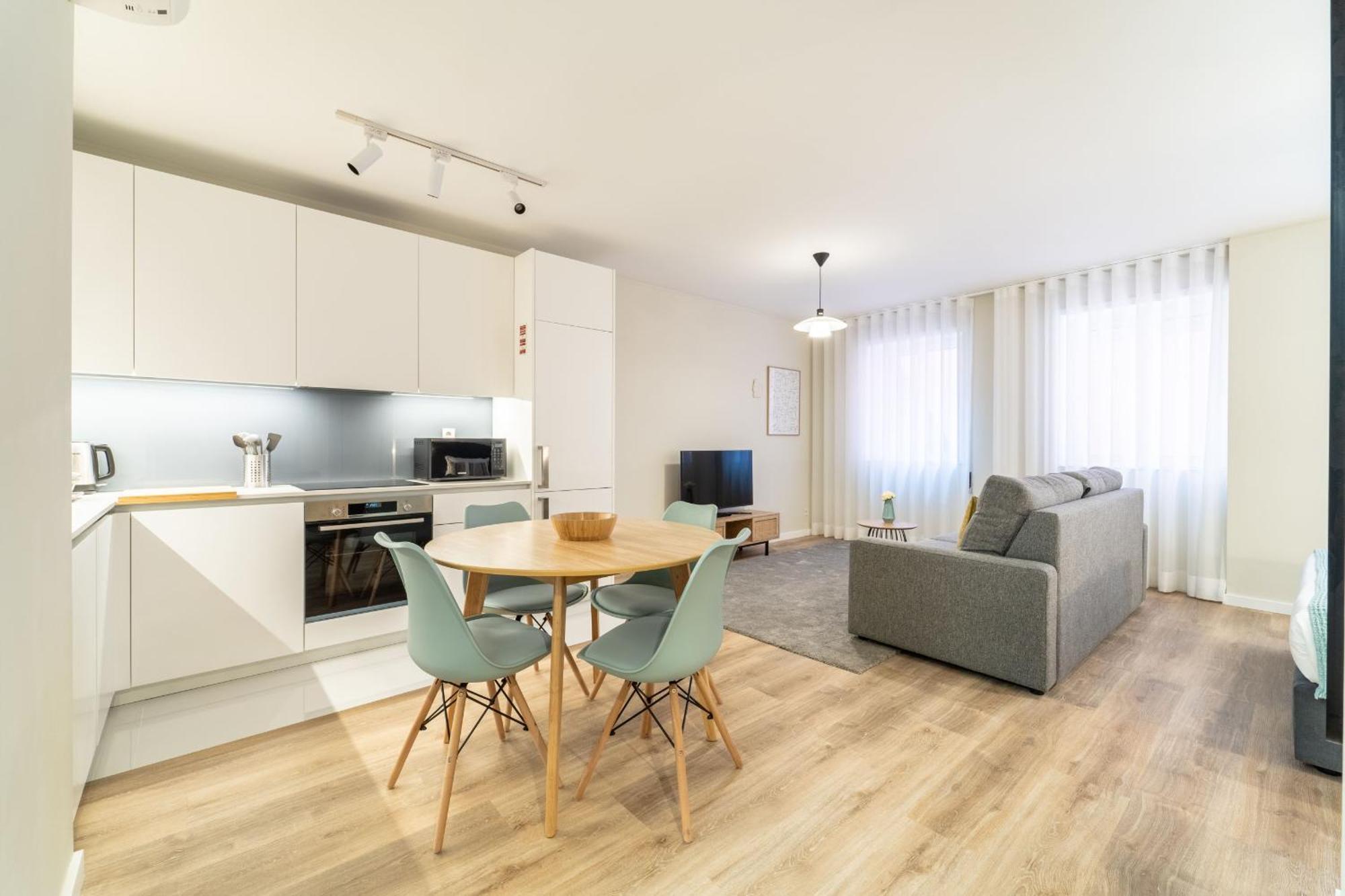 On The Square Studio - City Center By House And People Braga Exteriér fotografie